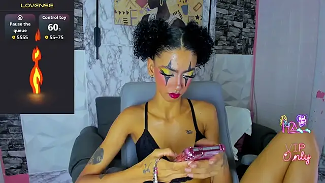 Queen_Cuarxxo