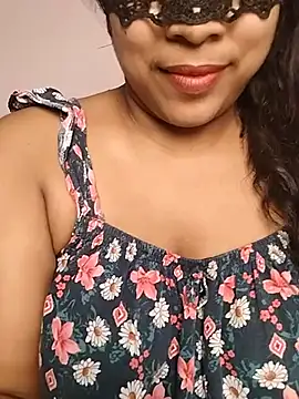 Quite_Malsha - Ass 3fingar 5min🥵