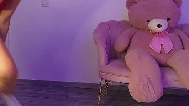 DaissyVee - Fingers in pussy deep 💦💦