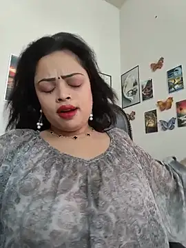 Pinky-2 - Oiling My Sexy Pussy Hole
