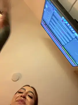Velvet1_ - Slap Boobs x15😈