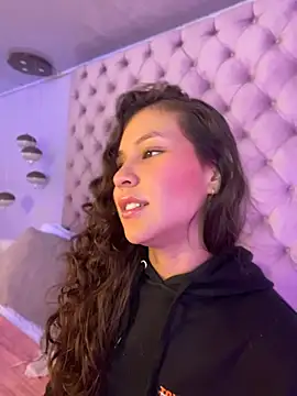 Danika__x - OILED ASS SPANKS SHOW🍑