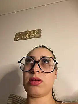 Queenlo_xxx - gorge profonde baveuse gode🔥