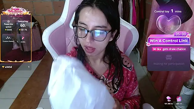 Maggie_Fox3 - SHOW CUM