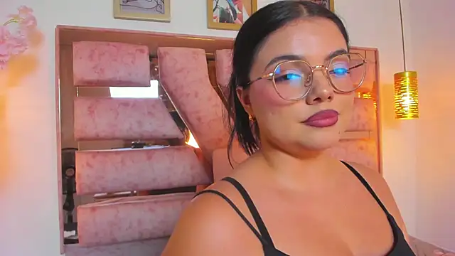 Ariadna_bianchi - Cream in my boobs