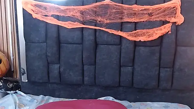Shaniarosefon - ICE IN NIPPLES WET MASTURBATION