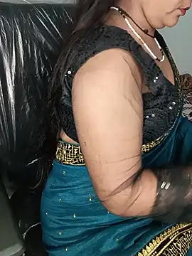 Miss_retika - Boobs show