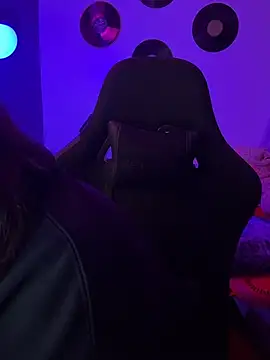 Miacanela_xo - Spread pussy up close