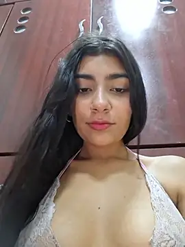 Sweed-virgin-pussy - 2 fingers in the ass