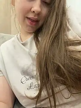 HornyGirlH - LICK NIPPLES