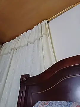 Emilif_ - Show pussy x 3mn