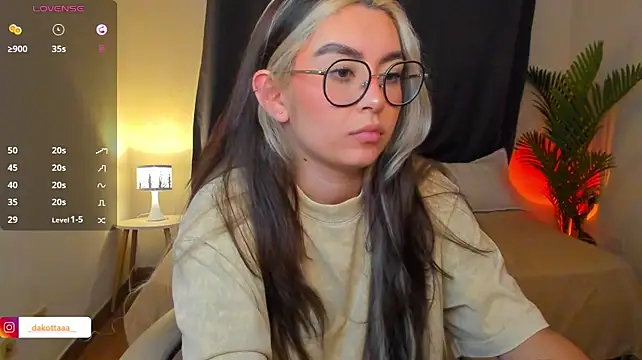 dakottaa_