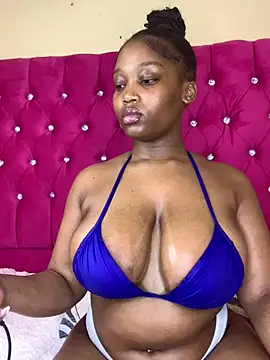 TheeRealBaddie - finger wet pussy