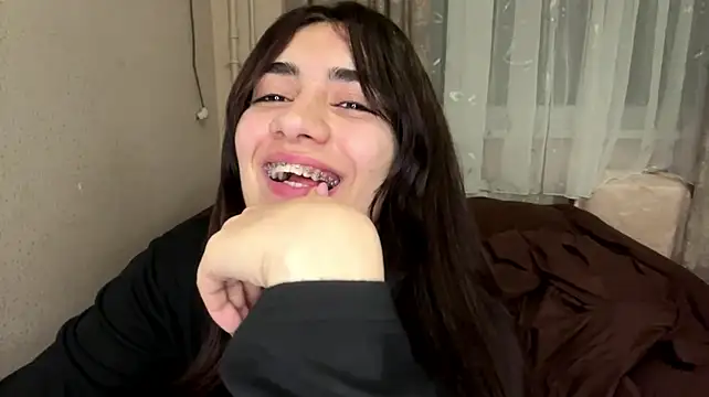 Ledi_Asthik