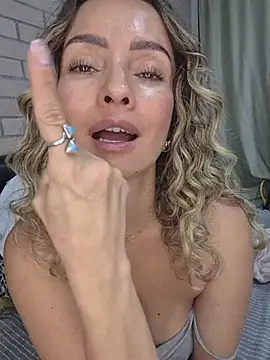 Loly_Horny - 🔥💦Dildo & Squirt💦🥰