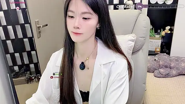 Yueyue-MM - 上空直播5分钟