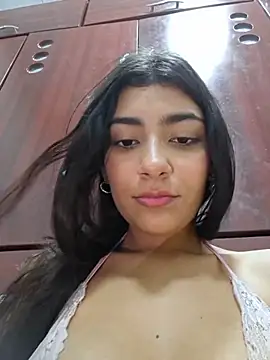 Sweed-virgin-pussy - 2 fingers in the ass