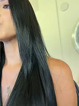 SarahhSmitth1 - Wet my pussy