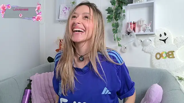 Elysia_carter - Blowjob and spit my tits 💦💦