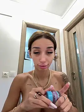 BlueEyes_BB - Naked 5 min