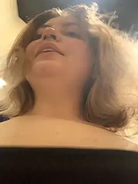 SarahStanleyyy - 🎁try take off stepsister's skirt🎁