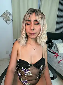 Emilyvalk_ - finger ass + `play clit