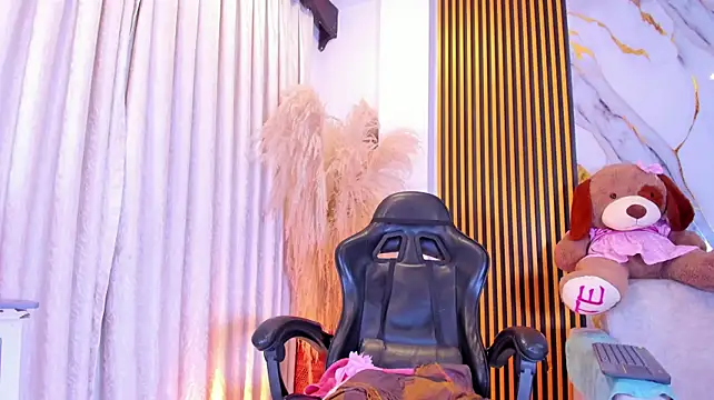 Alejagarcia_ - FUCK ME IN DOGGY STYLE
