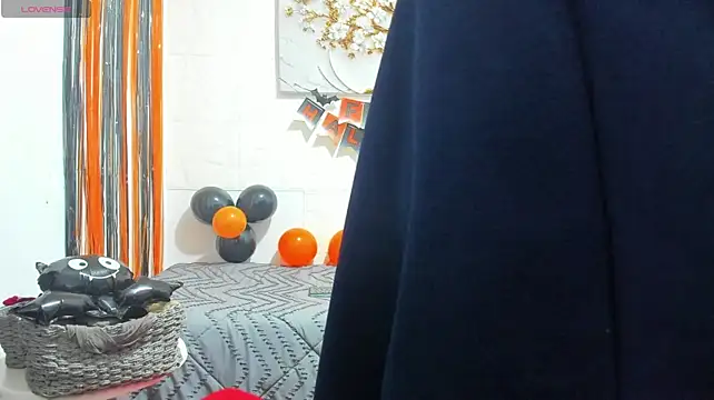 Miss_diosadenylon - creamy pussy