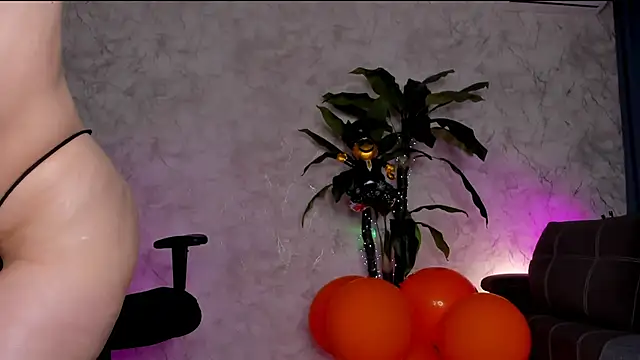 Emma7 - FOUNTAIN SQUIRT