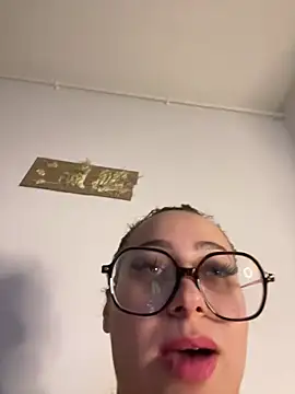 Queenlo_xxx