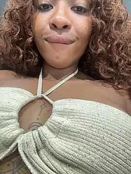 Angel_preta - Acariciar os peitos
