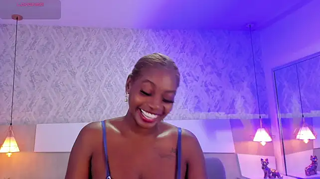 Tisha-Cole - Pinch my nipples hard