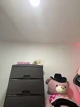 Karla_hotgirl - A big dildo inside me 😱😈
