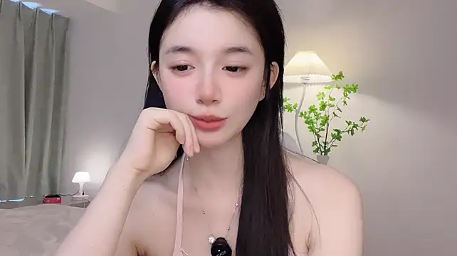 Annie-3 - 泡泡抹香肩 涂美胸 小粉控制3min