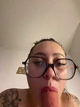 Queenlo_xxx