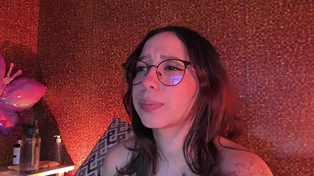 Apartment28 - 💦CUMMMM on her pretty face💦