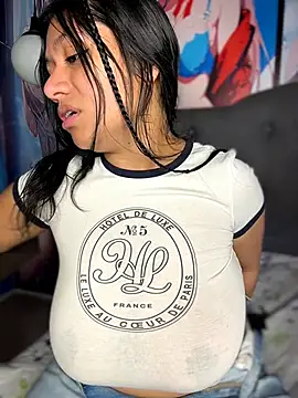Im_Little - show ass🥵😏💦💦