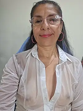 Natasha_50 - Saliva on my breasts