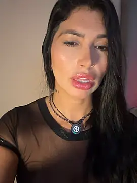 Its_viviana - Cameltoe slow and sexy