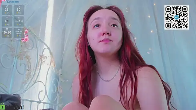 Fera1_Berry - fingers in pussy