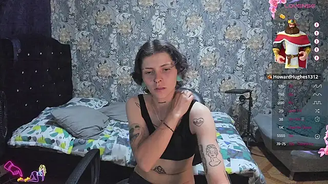 Pretty_cristal69 - naked doggy style