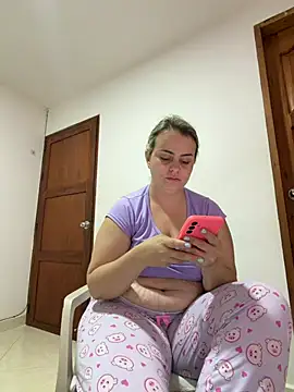 Im_Amelia - make my tits hard