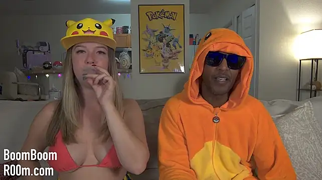 Boomboomr00m - Naked Lap Dances + Pole Show (3 Songs)
