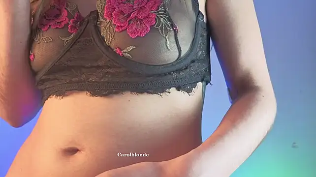 Carolblonde - Show flash tits