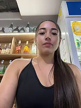 HollyAngel2 - Show ass 🥵🍑🍑