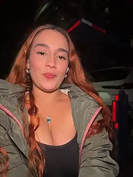 Isabella_ferrer99 - Tits spit and jump
