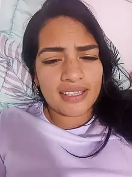 SamanthaBeke - flash of tits
