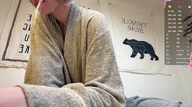 FruityXo - pillow ride + cum