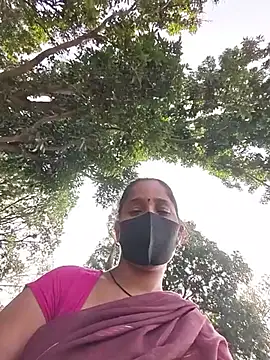 Nayra_Hearts - Full nude with mask and fuck in public