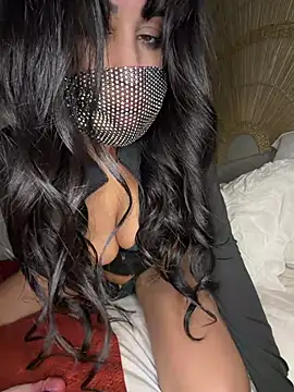 Queen-chamss - Feetjob 🦶